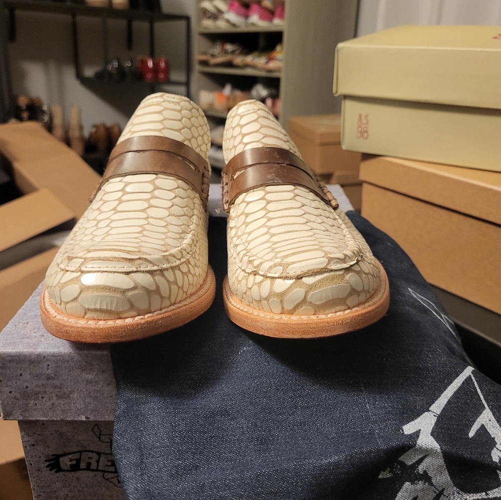 Freebirds, new, never worn